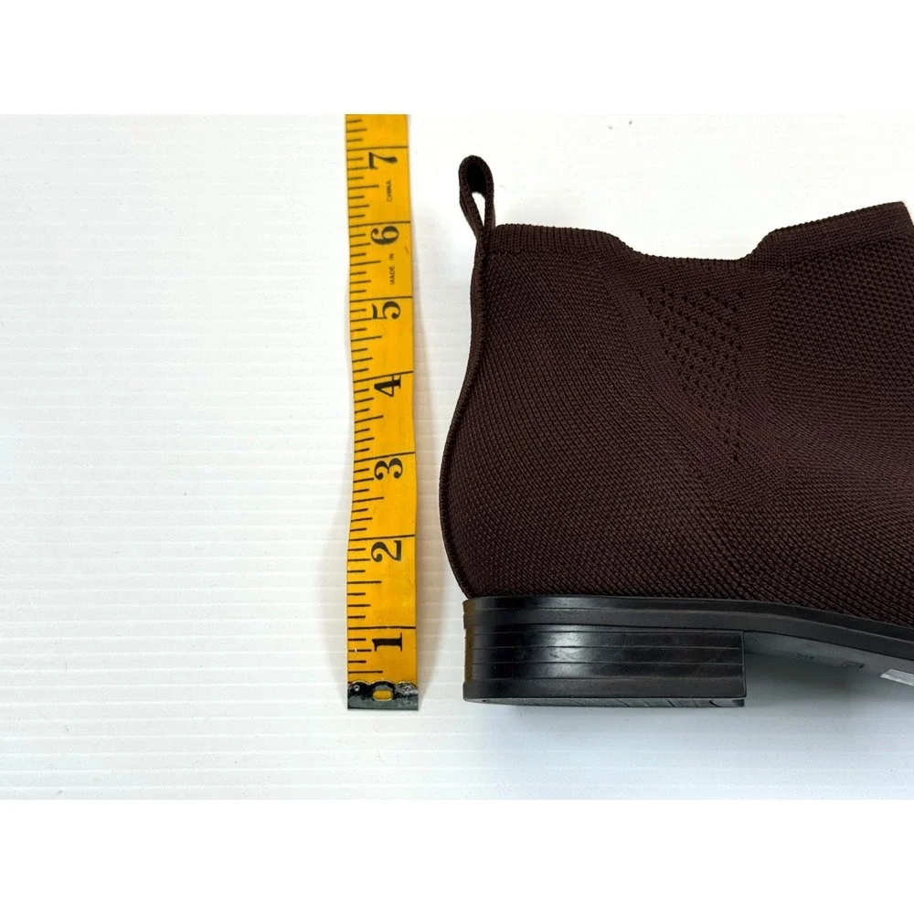 Vivaia Ryan Slip-On Booties Women 37.5 US‎ 7 NWOT Square Toe Chelsea Ankle Boots
